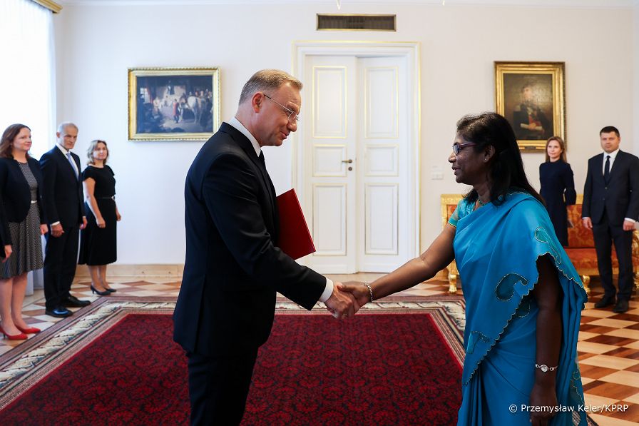 09_Andrzej_Duda_Tapaswarage_Priyangika_Dharmasena_Ambasador_Sti_Lanki_20240902_PK1_8352.jpg