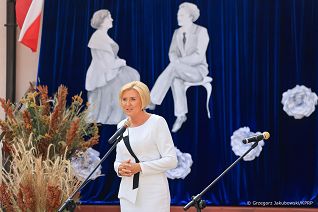 07_Agata_Kornhauser_Duda_rozpoczecie_roki_Katolicka_Szkola_Podstawowa_Julin_Kaliska _20240902_GJA_1047.jpg