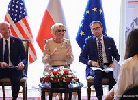13_Agata_Kornhauser_Duda_Narodowe_Czytanie_konsulat_Nowy_Jork_20240924_GJA_4704.jpg