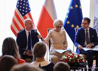 08_Agata_Kornhauser_Duda_Narodowe_Czytanie_konsulat_Nowy_Jork_20240924_GJA_4653.jpg