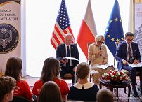 10_Agata_Kornhauser_Duda_Narodowe_Czytanie_konsulat_Nowy_Jork_20240924_GJB_7301.jpg
