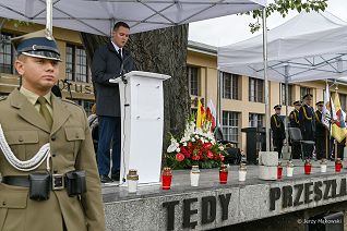 001_Doradca_Lukasz_Rzepecki_Dzien_Pamieci_WiezniowObozu Dulag 121_20240928_0089.jpg