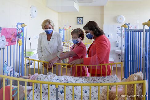 14_Agata_Kornhauser_Duda_Diana_Nausėdienė_Hospicjum_Malego_Ksiecia_20240905_GJB_4603.jpg