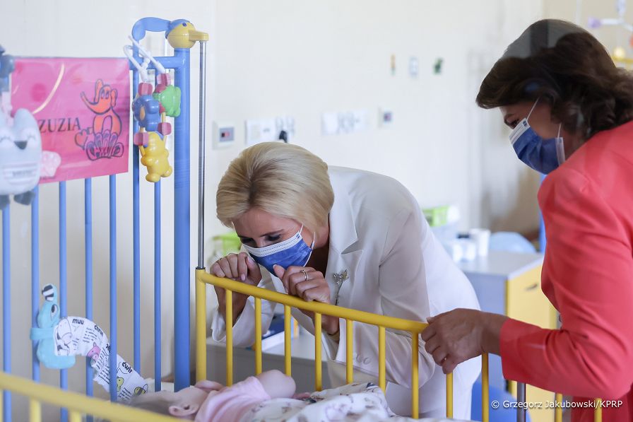 15_Agata_Kornhauser_Duda_Diana_Nausėdienė_Hospicjum_Malego_Ksiecia_20240905_GJB_4620.jpg