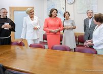 12_Agata_Kornhauser_Duda_Diana_Nausėdienė_Hospicjum_Malego_Ksiecia_20240905_GJB_4573.jpg