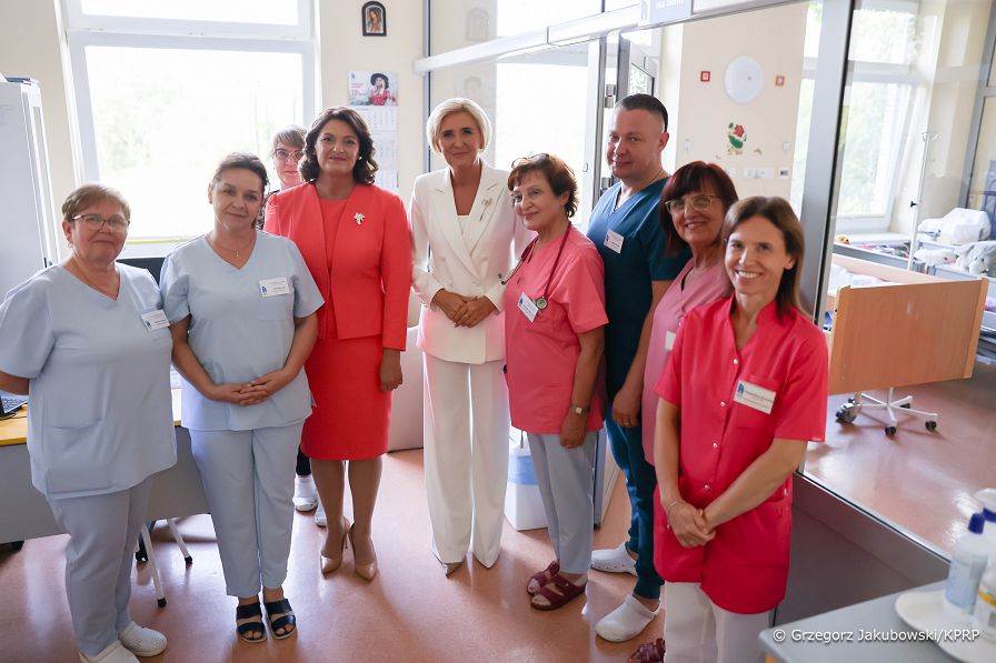 18_Agata_Kornhauser_Duda_Diana_Nausėdienė_Hospicjum_Malego_Ksiecia_20240905_GJB_4704.jpg