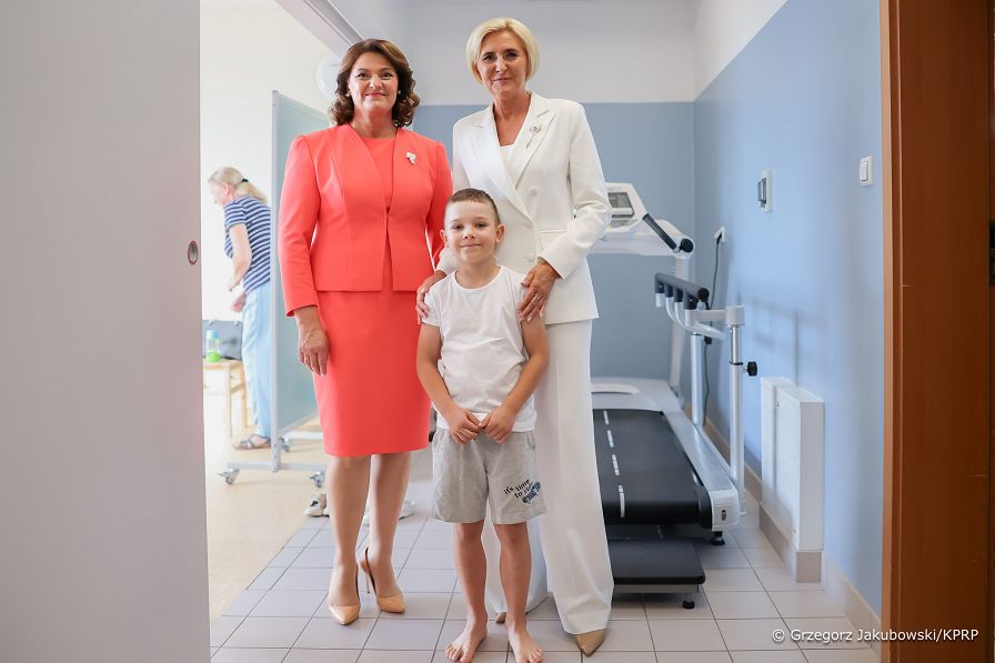 21_Agata_Kornhauser_Duda_Diana_Nausėdienė_Hospicjum_Malego_Ksiecia_20240905_GJB_4752.jpg
