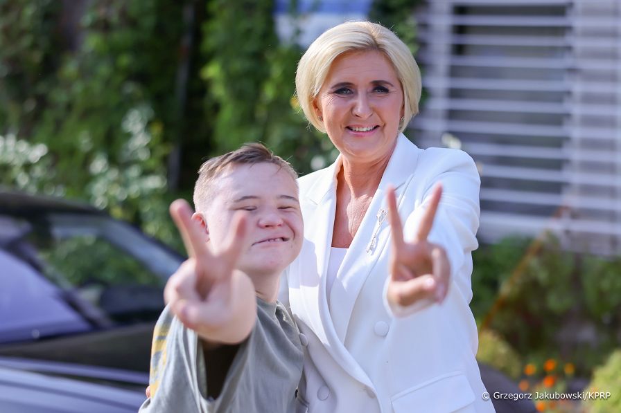 29_Agata_Kornhauser_Duda_Diana_Nausėdienė_Hospicjum_Malego_Ksiecia_20240905_GJB_5037.jpg
