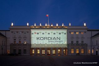 001_iluminacja_narodowe_czytanie_Kordian_LB_06981.jpg.JPG