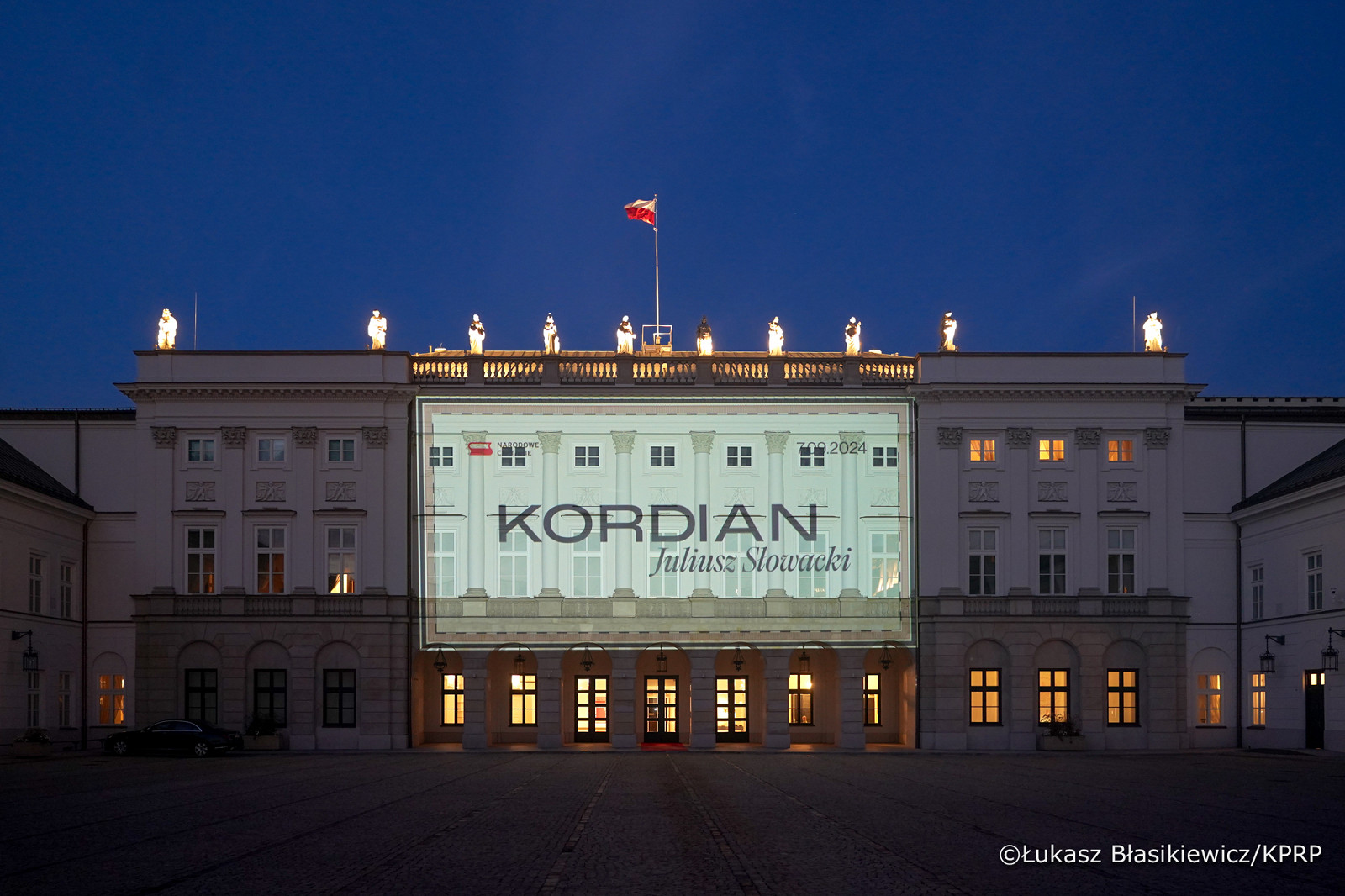 001_iluminacja_narodowe_czytanie_Kordian_LB_06981.jpg.JPG [1.47 MB]