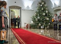 039_001_Andrzej_Duda_przekazanie_światło_betlejemskie_17-12-2024_PK1_0572.jpg.jpg