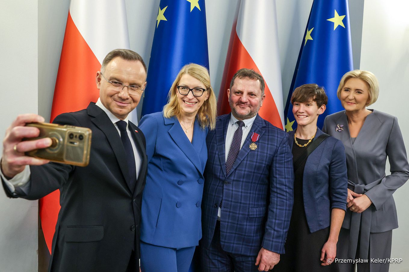 007_015_Para_Prezydencka_odznaczenia_Miedzynarodowy_Dzien_Osob_z_Niepelnosprawnosciami_20241203_LB_29386.jpg