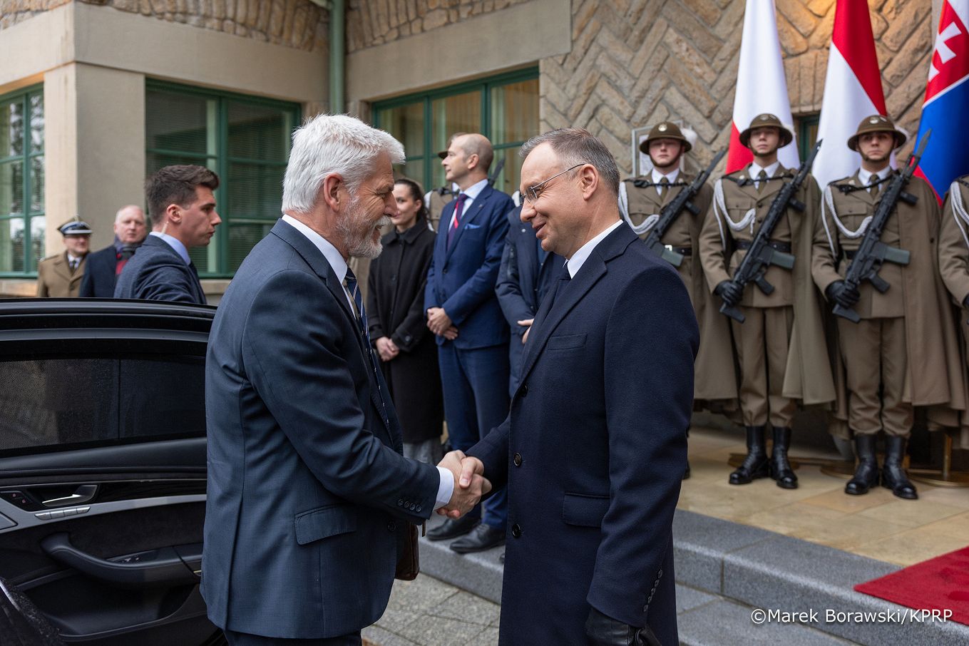 036_001_Andrzej_Duda_spotkanie_grupa_Wyszechradzka_16-12-2024_MB2_2696.jpg.jpg