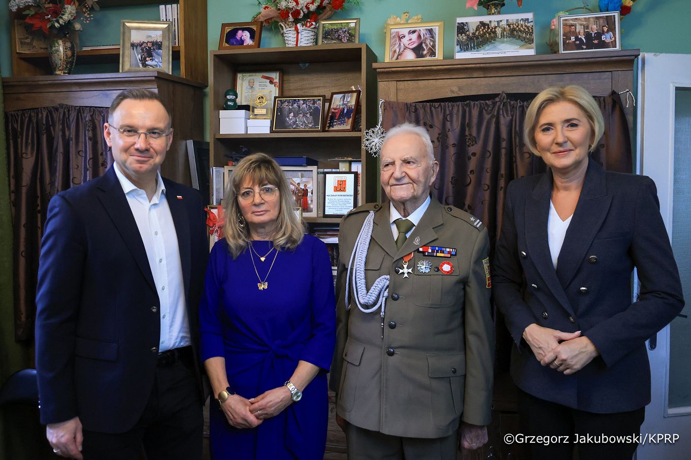 009_002_Andrzej_Duda_Agata_Kornhauser_Duda_Wizyta_mjr_Jakub_Nowakowski_04-12-2024_GJA_6266.jpg.jpg