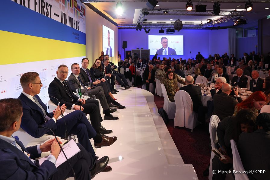 06_Abdrzej_Duda_Ukrainian_Breakfast_Davos_20250123_MB1_2961.jpg