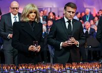 znicze_034_Andrzej_Duda_80_rocznica_wyzwolenia_KL_Auschwitz-Birkenau_główne_obchody_27-01-2025_MB2_2411-3.jpg.JPG