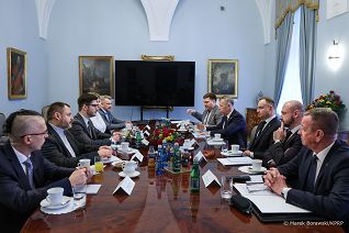 002_Prezydent_Andrzej_Duda_spotkanie_przedstawiciele_firmy_NForce_20250129_MB1_0358.jpg