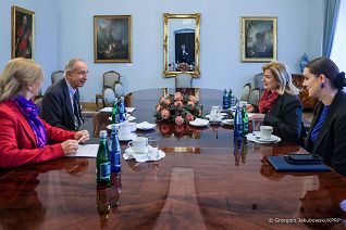 001_Minister_Agnieszka_Jedrzak_spotkanie_wspolpraca_polonijna_MSZ_20251001_GJA_6594.jpg