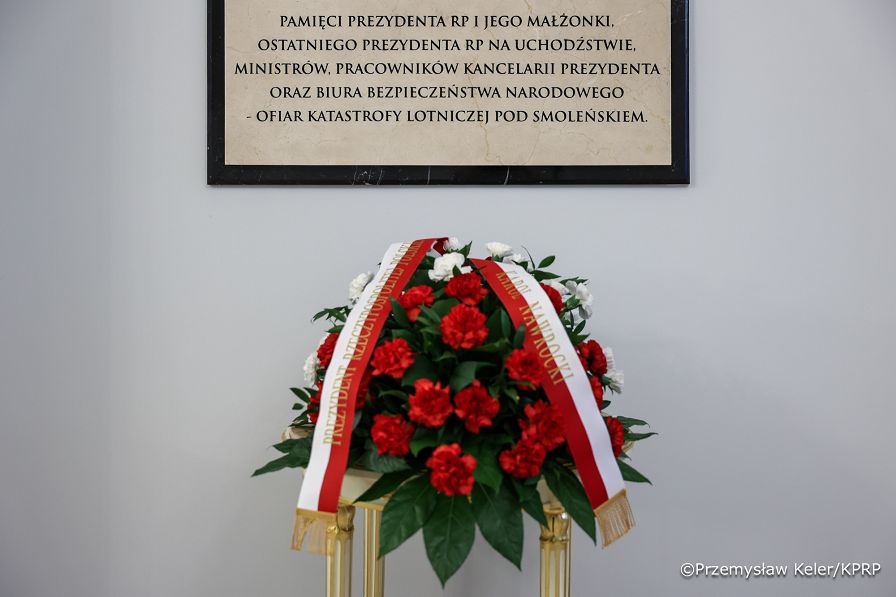 001_Wieniec_miesięcznica_Katastrofa_Smoleńska_2025_10-10-2025_PK1_1409.jpg
