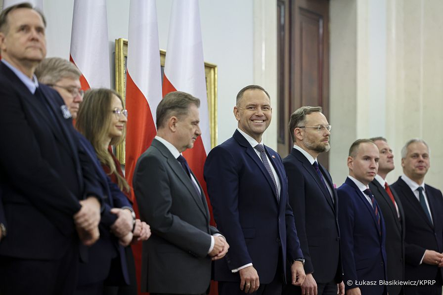 02_Karol_Nawrocki_Rada_Dialogu_Spolecznego_20251015_LB_11406.jpg