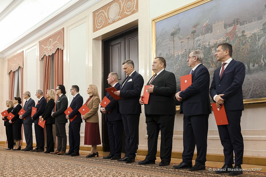 15_Karol_Nawrocki_Rada_Dialogu_Spolecznego_20251015_LB_28070.jpg