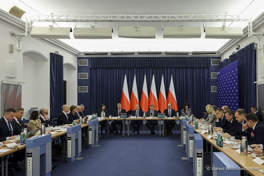 01_Adam_Andruszkiewicz_prezydeium_Rada_Dialogu_Spolecznego_20251015_LB_27873.jpg