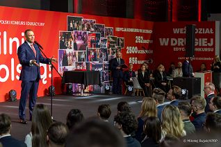 008_a_Prezydent_Karol_Nawrocki_Kongres_Przyszlosci_Narodowej_20251016_MWB21315.jpg