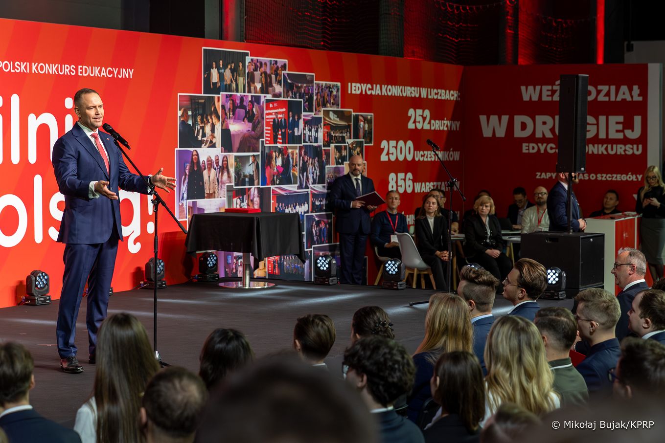 008_a_Prezydent_Karol_Nawrocki_Kongres_Przyszlosci_Narodowej_20251016_MWB21315.jpg