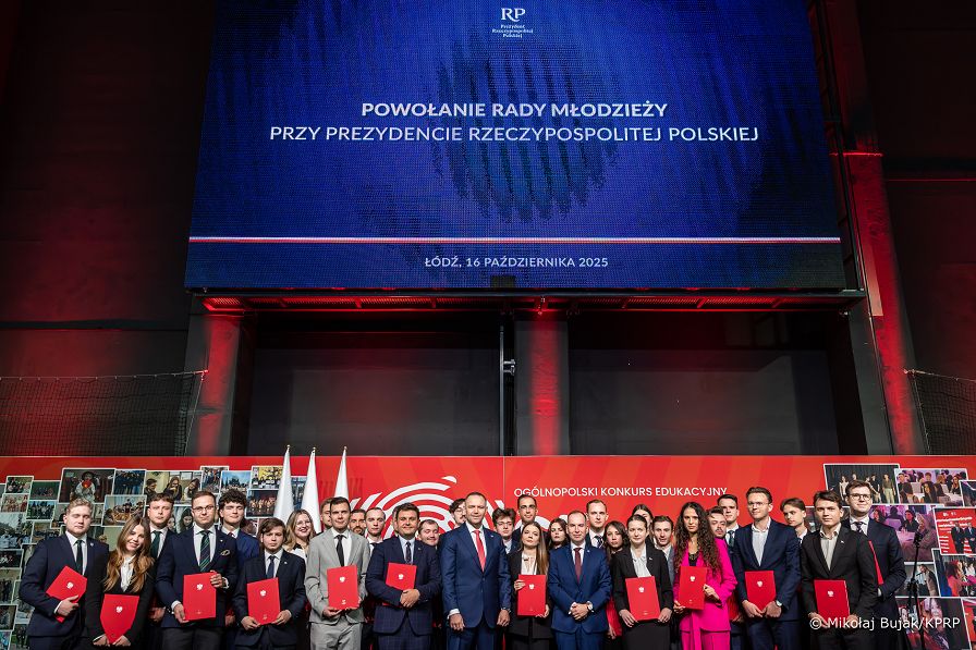 006_d_Prezydent_Karol_Nawrocki_Kongres_Przyszlosci_Narodowej_20251016_MWB21199.jpg