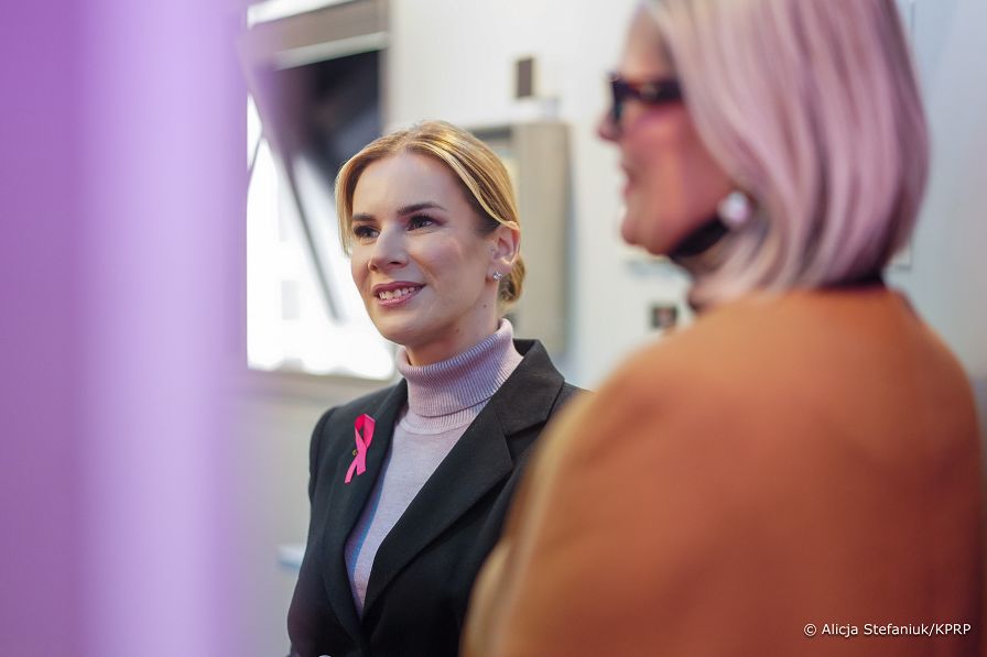 010_Prezydentowa_Marta_Nawrocka_mammograf_Lazienki_Krolewskie_Warszawa_20251018_DSC01559.jpg