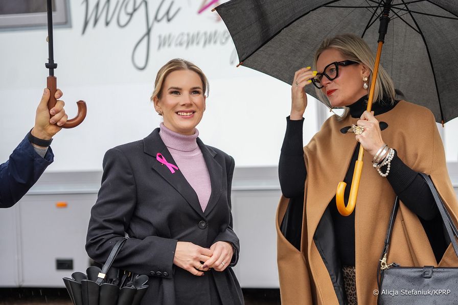 014_Prezydentowa_Marta_Nawrocka_mammograf_Lazienki_Krolewskie_Warszawa_20251018_DSC05308.jpg