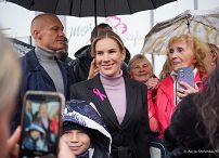017_Prezydentowa_Marta_Nawrocka_mammograf_Lazienki_Krolewskie_Warszawa_20251018_DSC05466.jpg