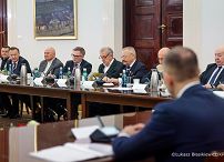 010_Prezydent_Karol_Nawrocki_spotkanie_przedstawiciele_przewoźników_22-10-2025_LB_29186.jpg.JPG