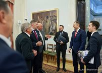 015_Prezydent_Karol_Nawrocki_spotkanie_przedstawiciele_przewoźników_22-10-2025_LB_12771.jpg.JPG
