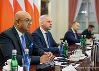 006_Prezydent_Karol_Nawrocki_spotkanie_przedstawiciele_przewoźników_22-10-2025_LB_12580.jpg.JPG