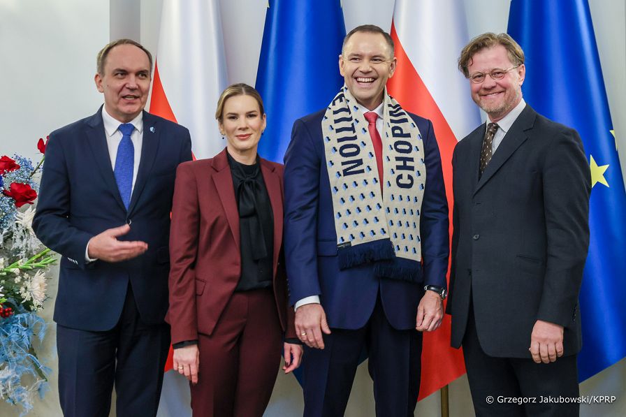012_Para_Prezydencka_spotkanie_Laureaci_Finalisci_Jurorzy_konkursu_Chopinowskiego_20251022_GJA_1576.jpg