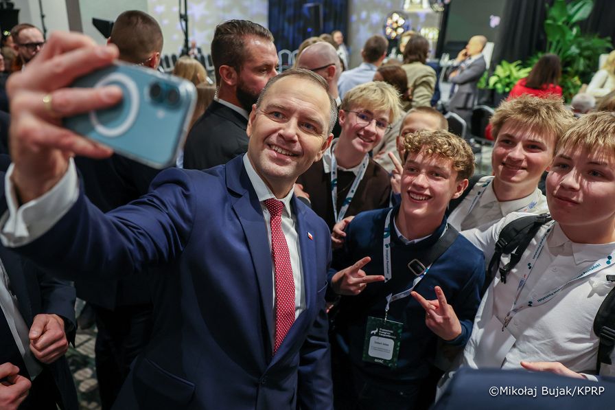 023_Prezydent_Karol_Nawrocki_Poznański_Kongres_Gospodarczy_27-10-2025_MWB11799.jpg.JPG