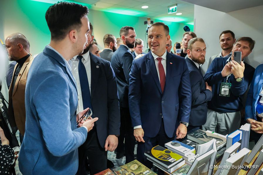 020_Prezydent_Karol_Nawrocki_Poznański_Kongres_Gospodarczy_27-10-2025_MWB12080.jpg.JPG