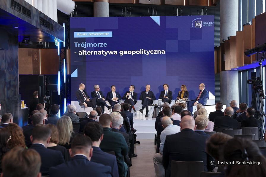02_Marcin_Przydacz_debata_Trojmorze_20251022_GIL_3019.jpg