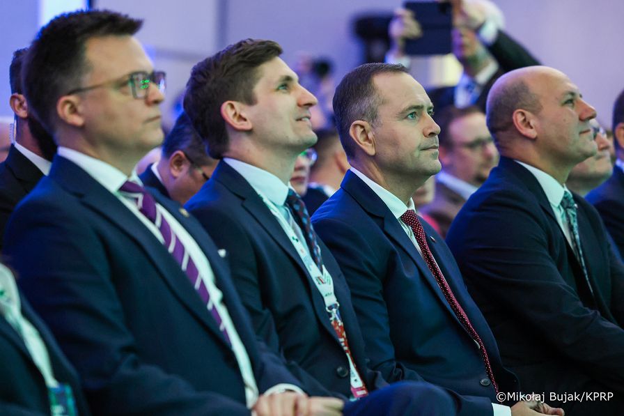 012_Prezydent_Karol_Nawrocki_Poznański_Kongres_Gospodarczy_27-10-2025_MWB20652.jpg.JPG