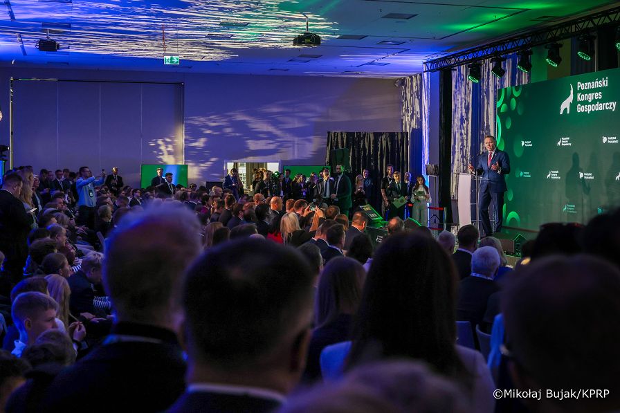 007_Prezydent_Karol_Nawrocki_Poznański_Kongres_Gospodarczy_27-10-2025_MWB10955.jpg.JPG