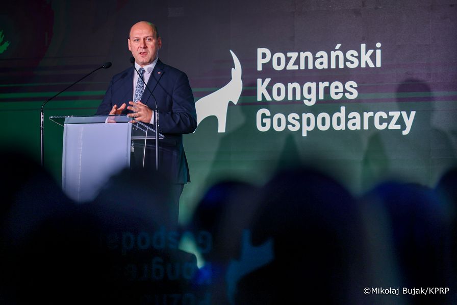 014_Prezydent_Karol_Nawrocki_Poznański_Kongres_Gospodarczy_27-10-2025_MWB21413.jpg.JPG