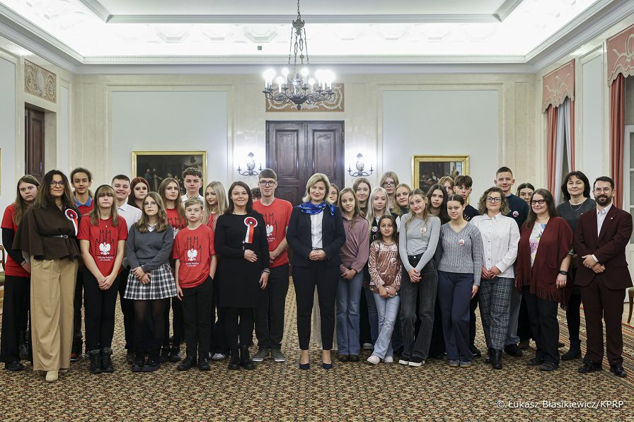 06_Agnieszka_Jedrzak_ grupa_Polskiej_Szkoly_im_sw_Jadwigi_z_Lincoln_20251030_LB_23150.jpg