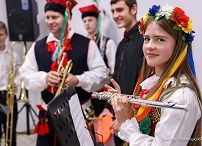 010_Pierwsza_Dama_Marta_Nawrocka_Sulisławice_w spotkaniu z Dziecięcym Kołem Gospodyń Wiejskich i Gospodarzy oraz z KGW i G Sulisławice_30-10-2025_7C6A3844.jpg