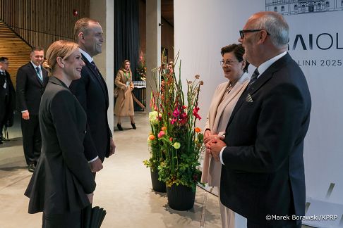 018_Prezydent_Karol_Nawrocki_Pierwsza_Dama_Marta_Nawrocka_Wizyta_Estonia_obiad_oficjalny_09-10-2025_MB1_5215.jpg.JPG