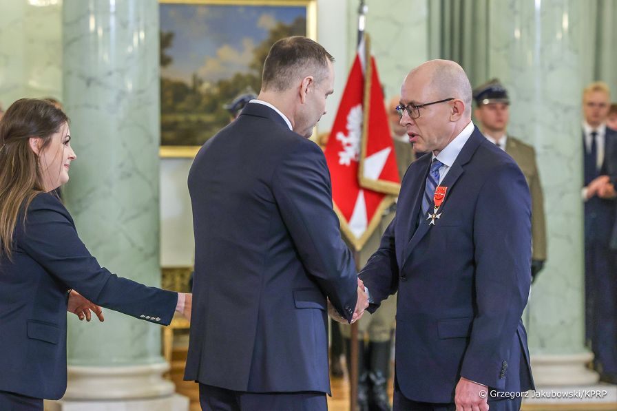 002_a_e_Prezydent_Karol_Nawrocki_odznaczenia_Swieto_Niepodleglosci_20251111_1S5A8345.jpg