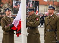 008_a_Prezydent_Karol_Nawrocki_odprawa_warty_Grob_Nieznanego_Zolnierza _20251111_MWB22084.jpg