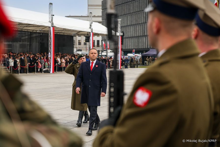 005_Prezydent_Karol_Nawrocki_odprawa_warty_Grob_Nieznanego_Zolnierza _20251111_MWB21883.jpg