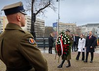 009_Para_Prezydencka_wience_pomniki_Ojcow_Niepodleglosci_20251111_PK1_0862.jpg