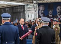 015_Prezydent_Karol_Nawrocki_odprawa_warty_Grob_Nieznanego_Zolnierza _20251111_7C6A2335.jpg